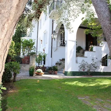 Villa Charming In Imperia, Sea View *