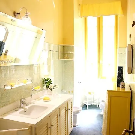 Charming In Imperia, Sea View Villa *